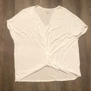 White American Eagle Twist Front Top
